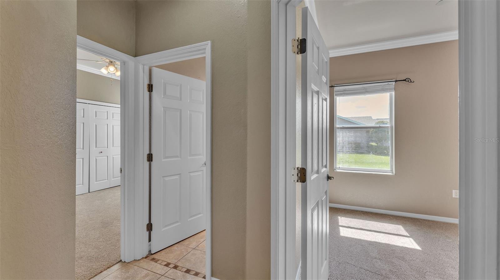 Image 43 of 59 For 2932 Blackwater Creek Dr