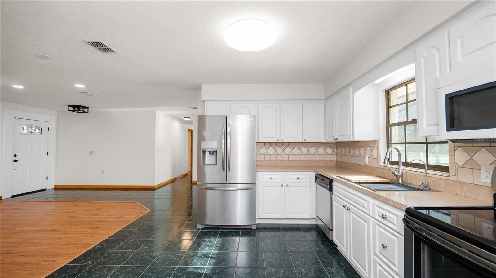 Image 15 of 61 For 6504 Hereford Drive