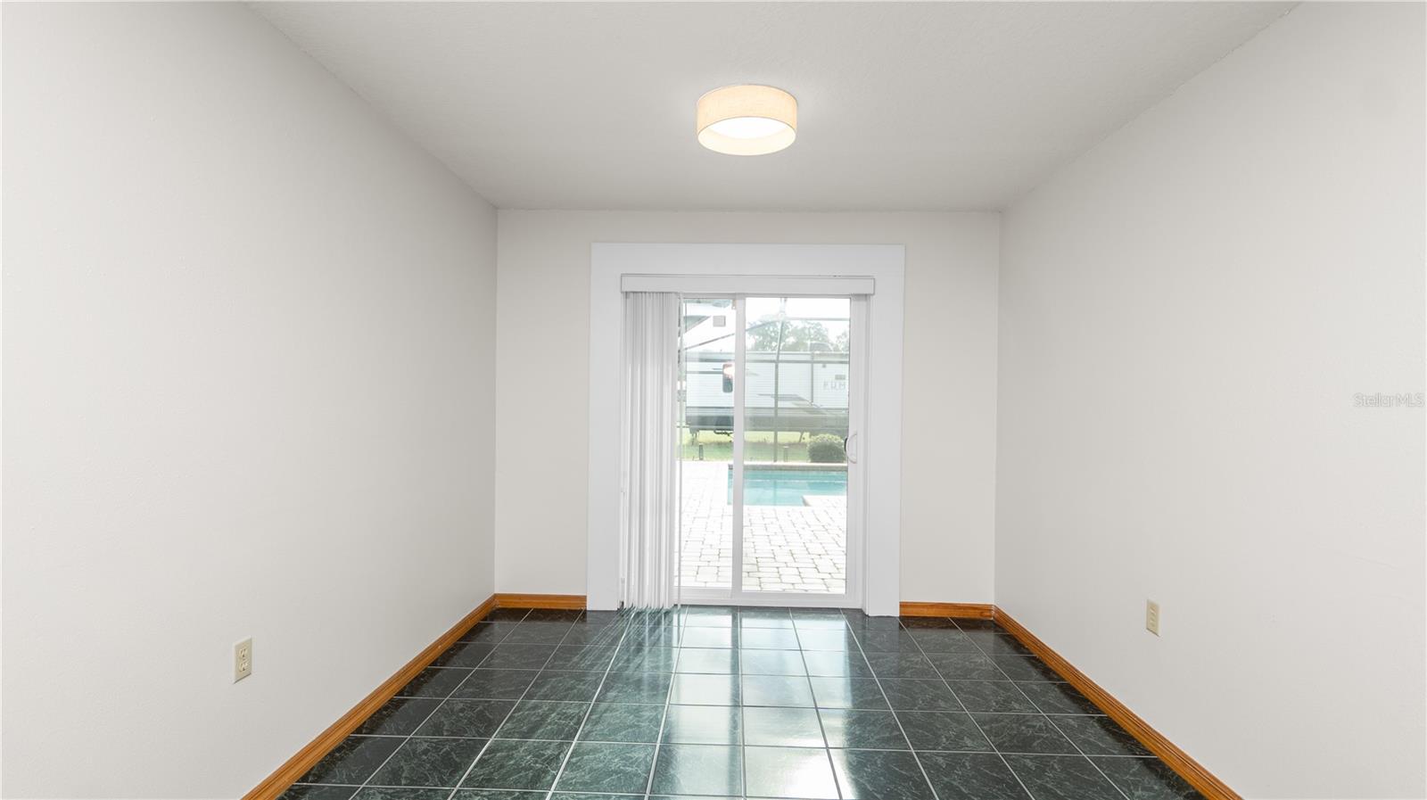 Image 21 of 61 For 6504 Hereford Drive