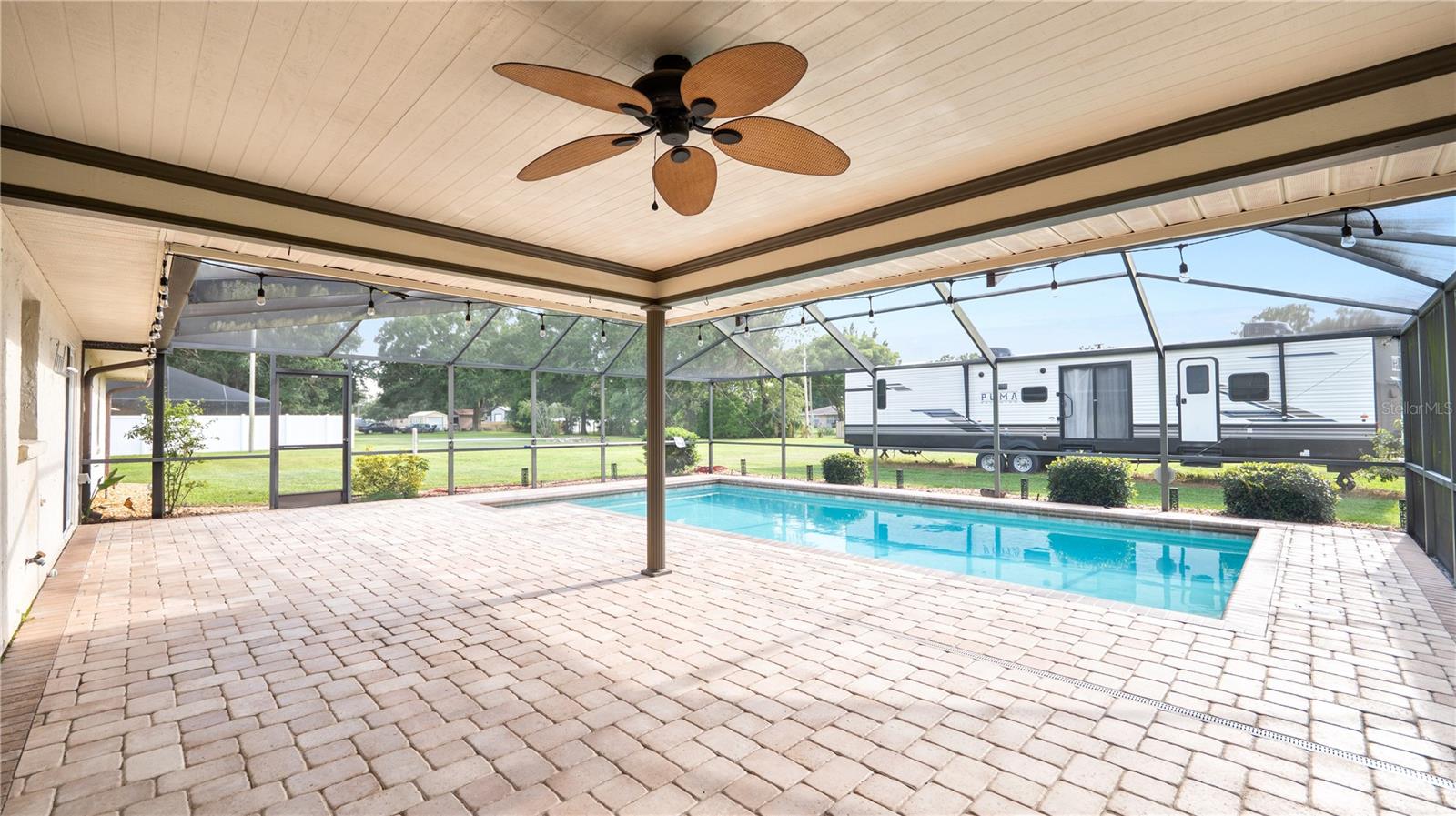 Image 34 of 61 For 6504 Hereford Drive