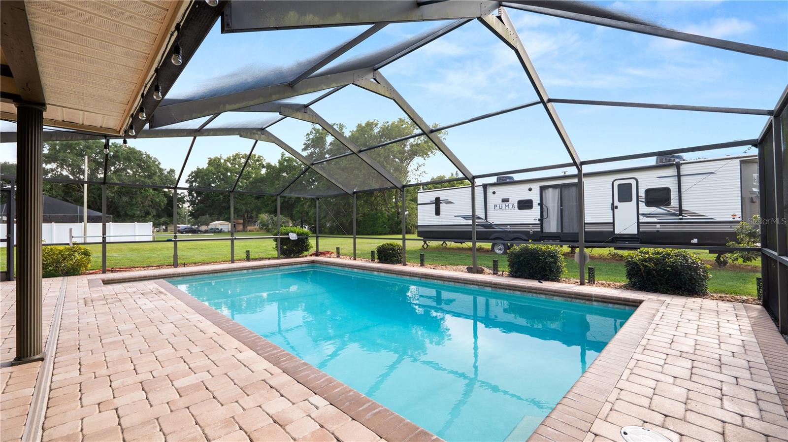 Image 35 of 61 For 6504 Hereford Drive