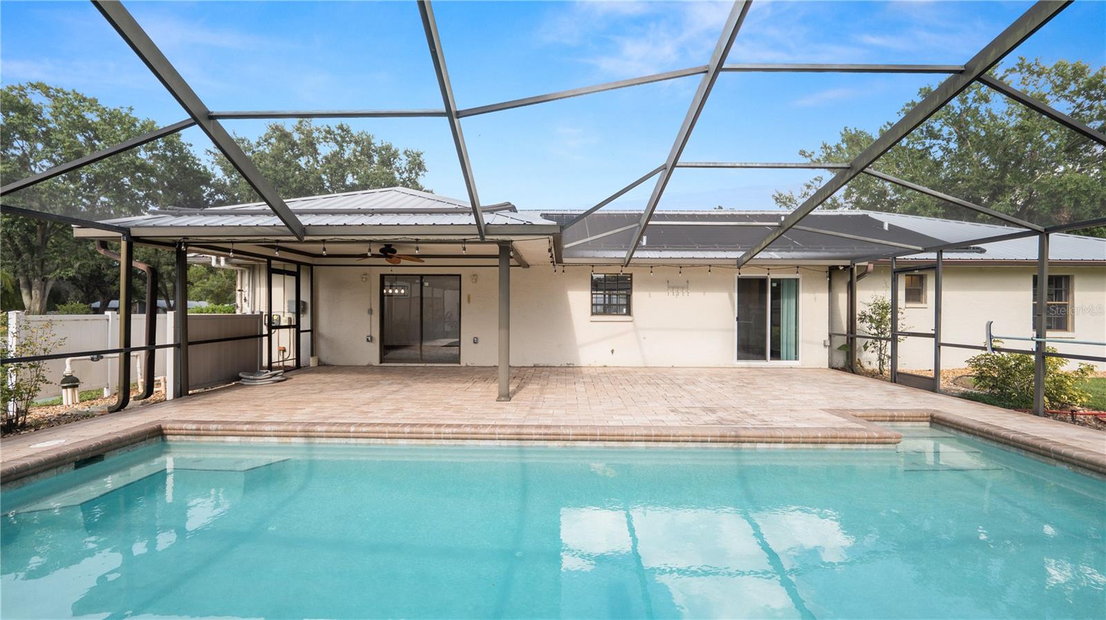 Image 40 of 61 For 6504 Hereford Drive