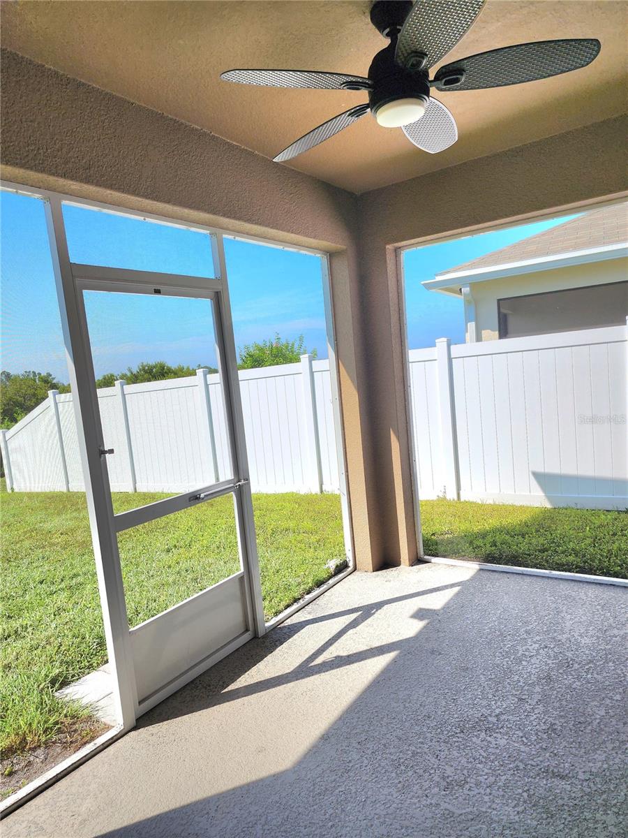 Image 15 of 20 For 2795 Grandbury Grove Road