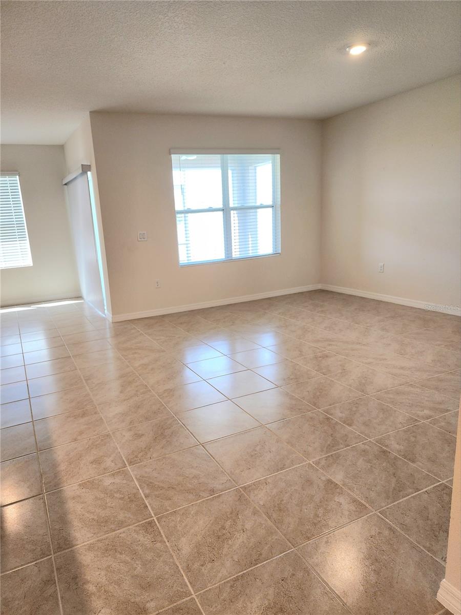 Image 9 of 20 For 2795 Grandbury Grove Road