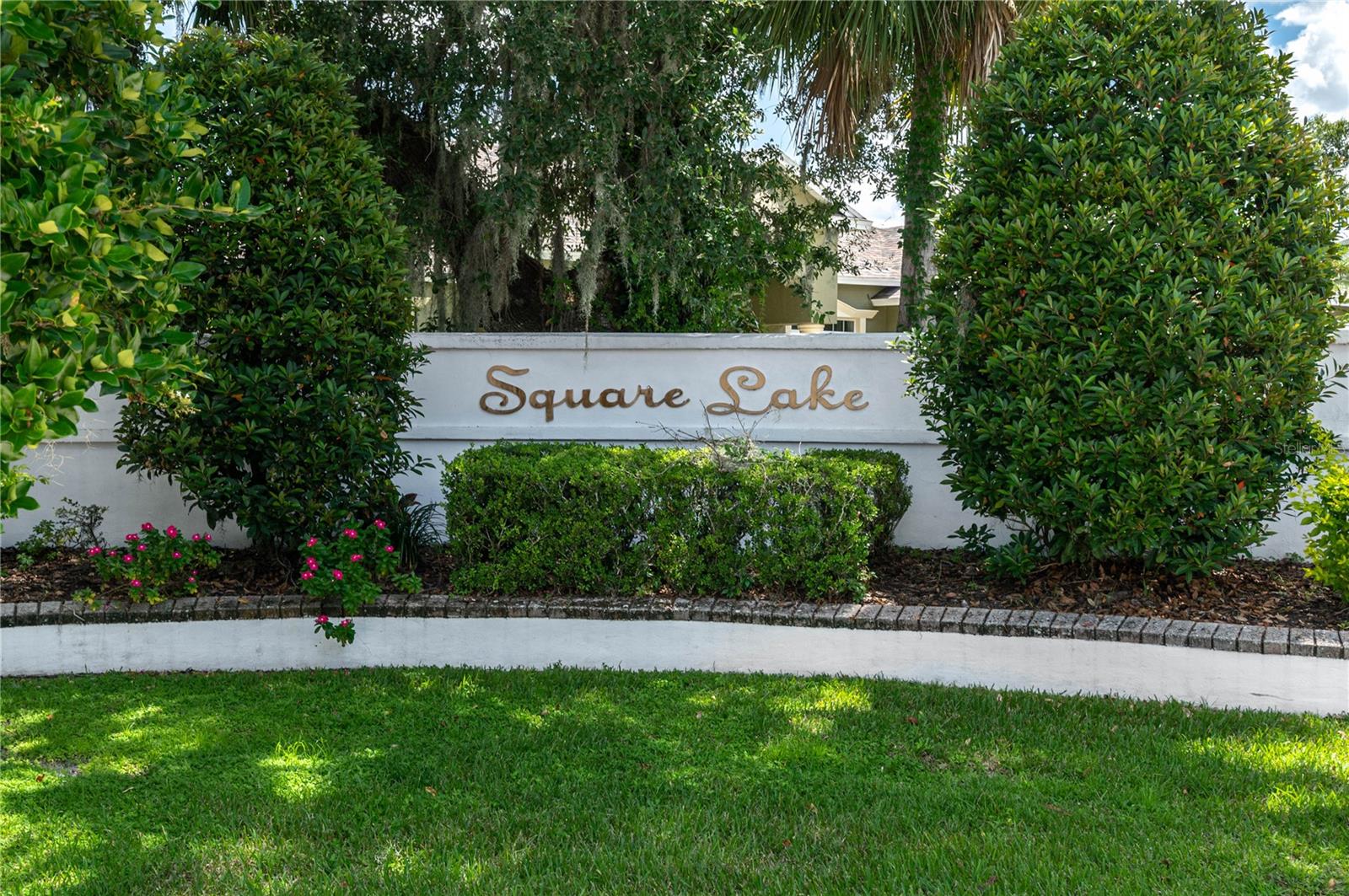 Image 2 of 53 For 825 Square Lake Drive