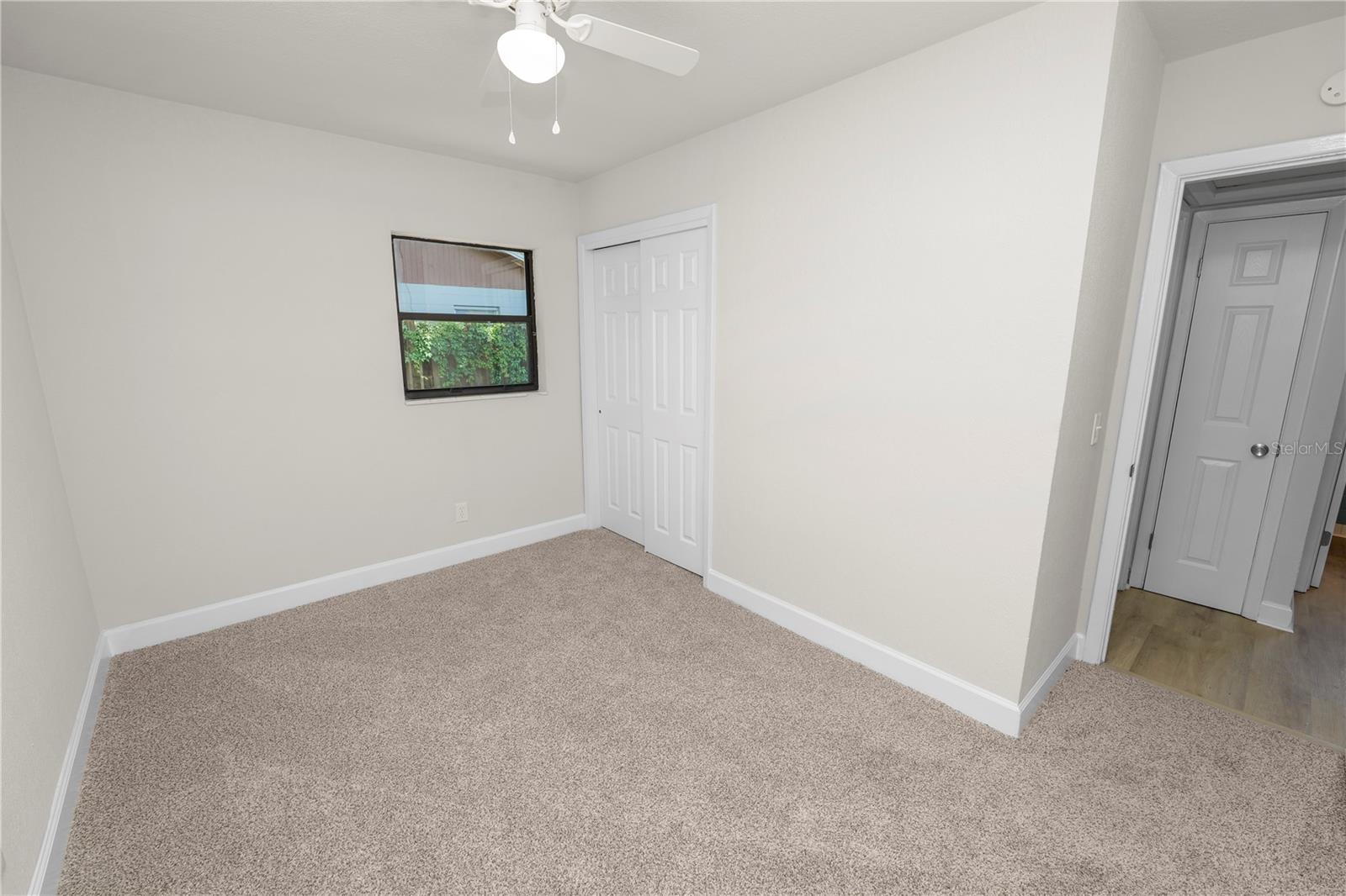 Image 14 of 32 For 2931 Pineway Avenue