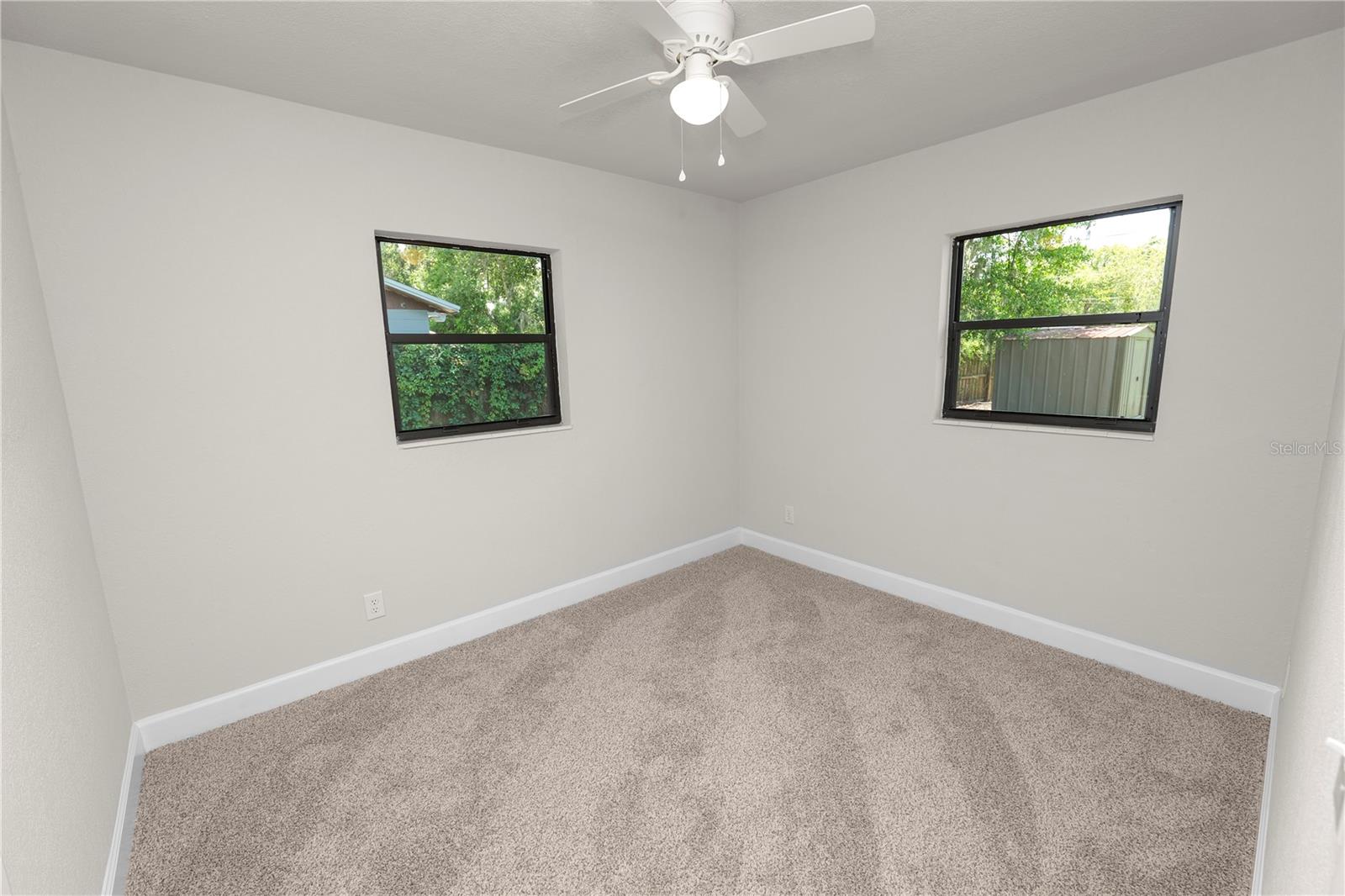 Image 15 of 32 For 2931 Pineway Avenue