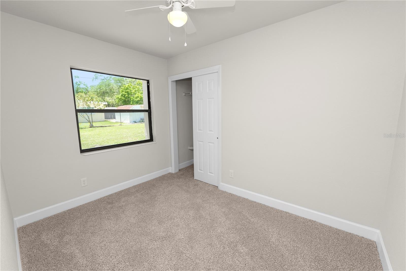 Image 19 of 32 For 2931 Pineway Avenue