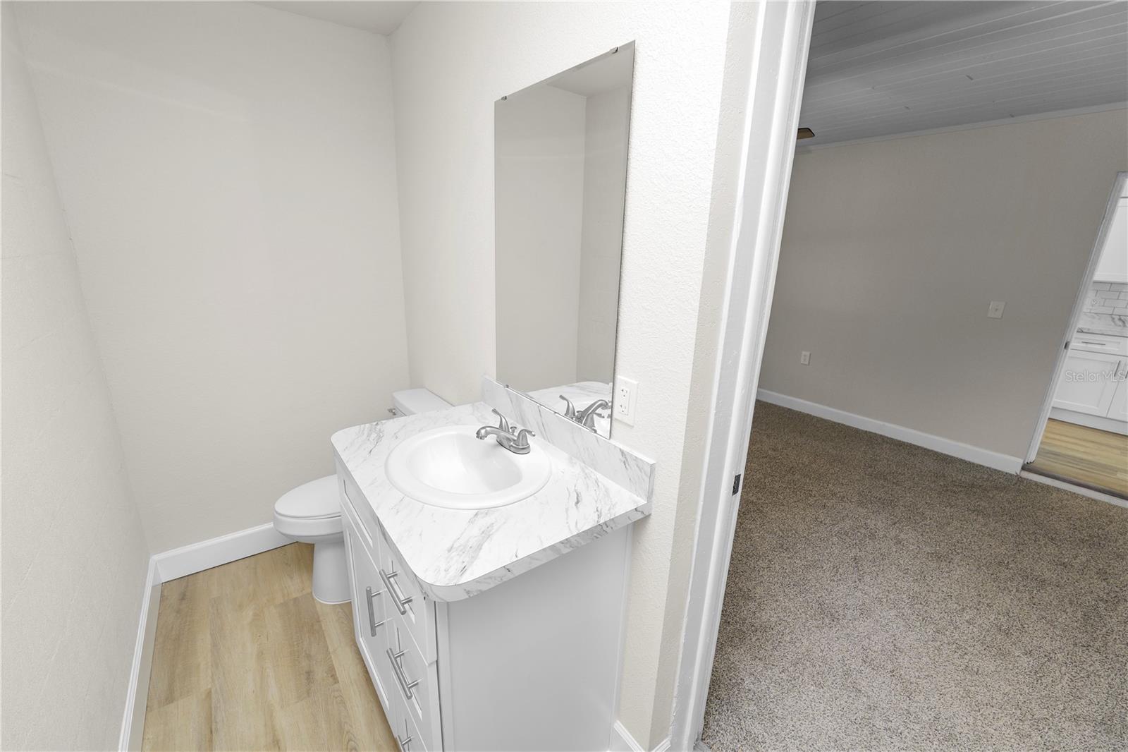 Image 23 of 32 For 2931 Pineway Avenue