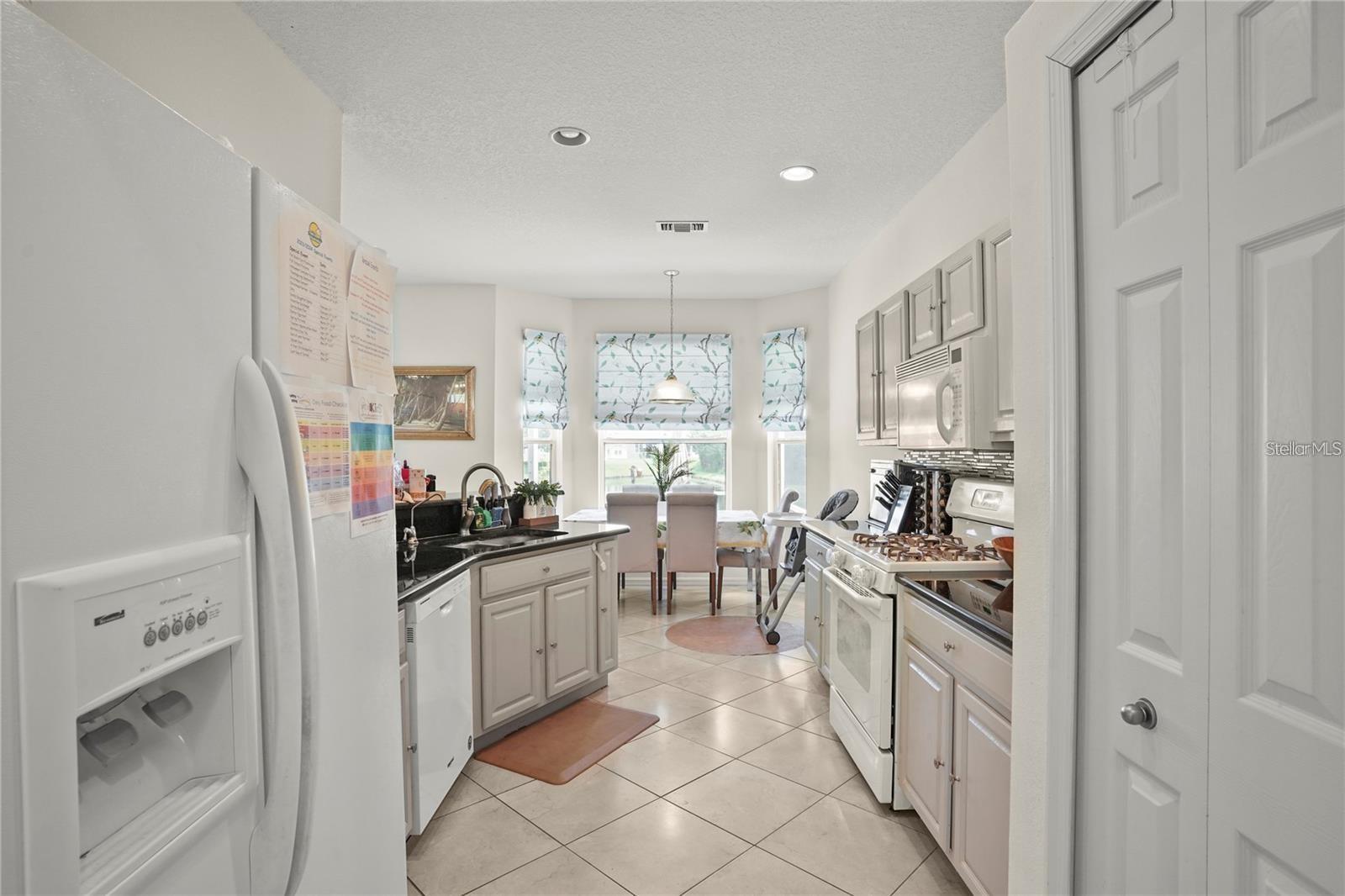 Image 13 of 32 For 3999 Whistlewood Circle