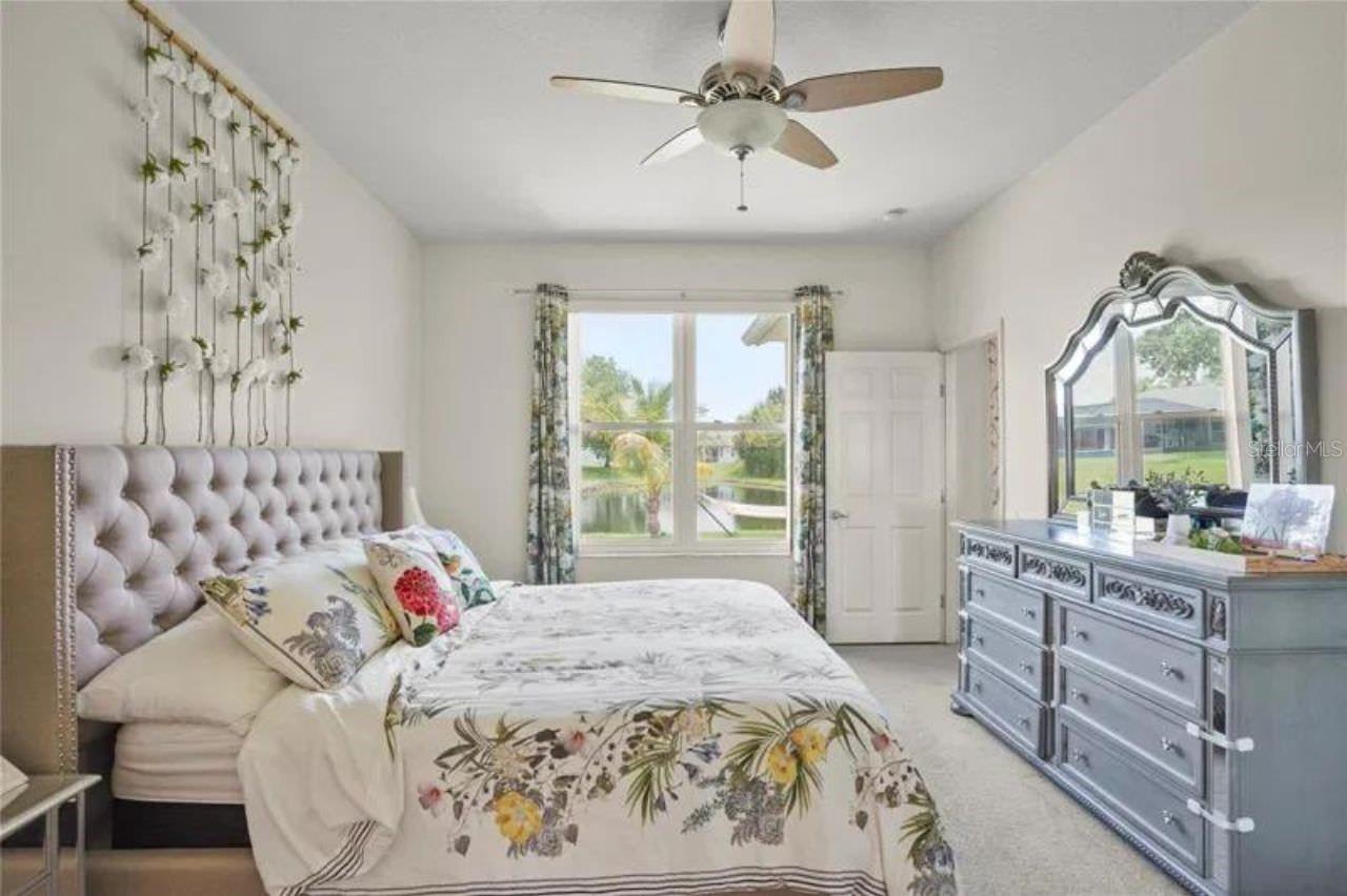 Image 15 of 32 For 3999 Whistlewood Circle