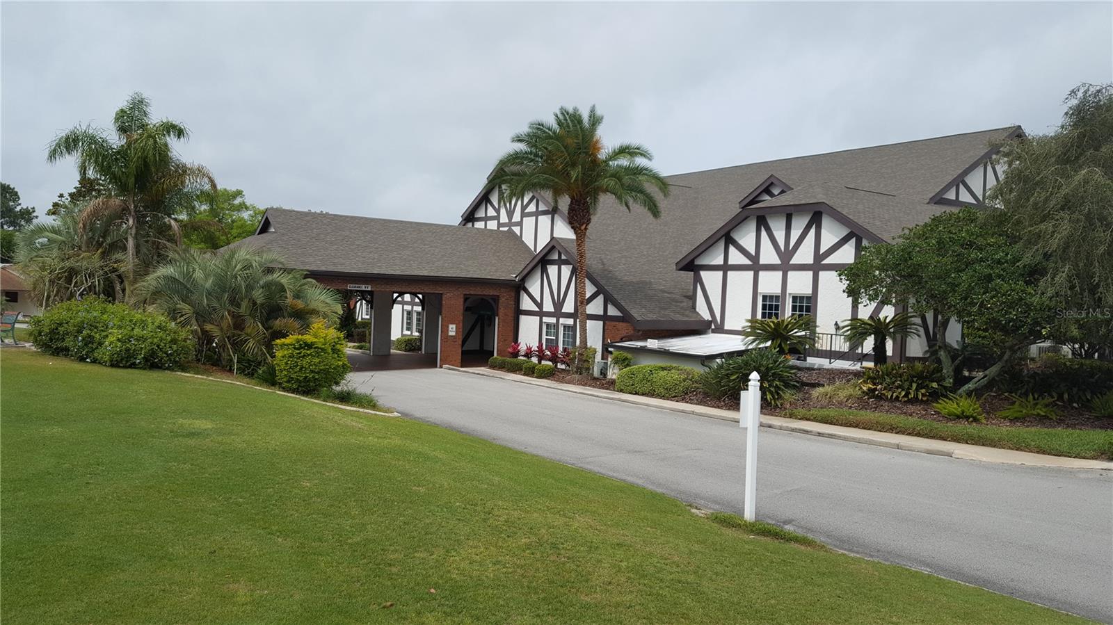 Image 18 of 28 For 2234 Sea Island Circle N
