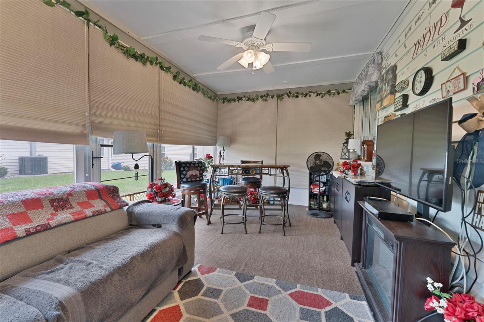 Image 8 of 28 For 2234 Sea Island Circle N