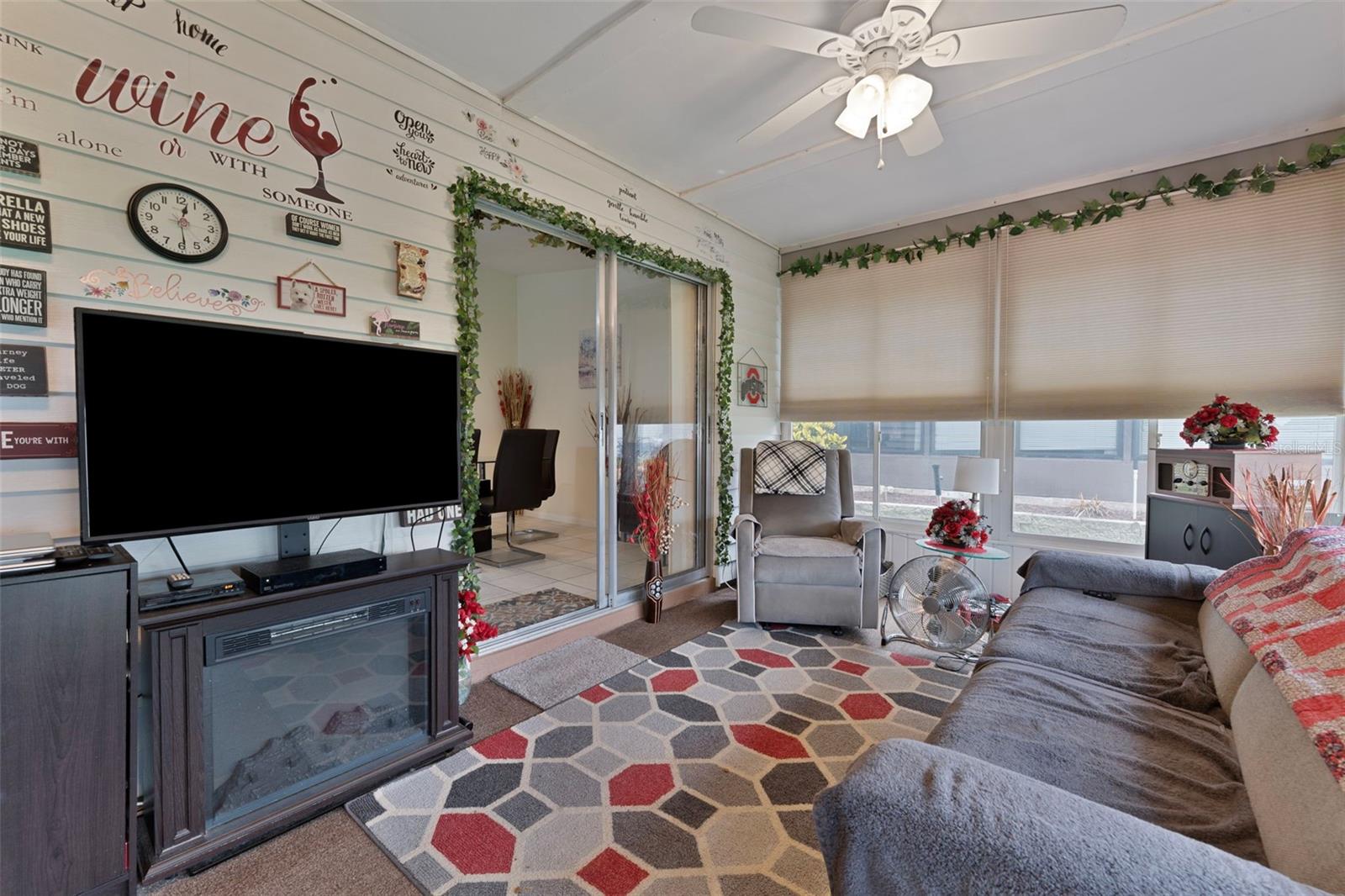 Image 9 of 28 For 2234 Sea Island Circle N