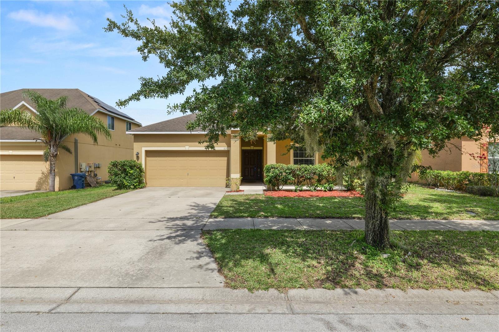Image 3 of 38 For 613 Stonehaven Drive