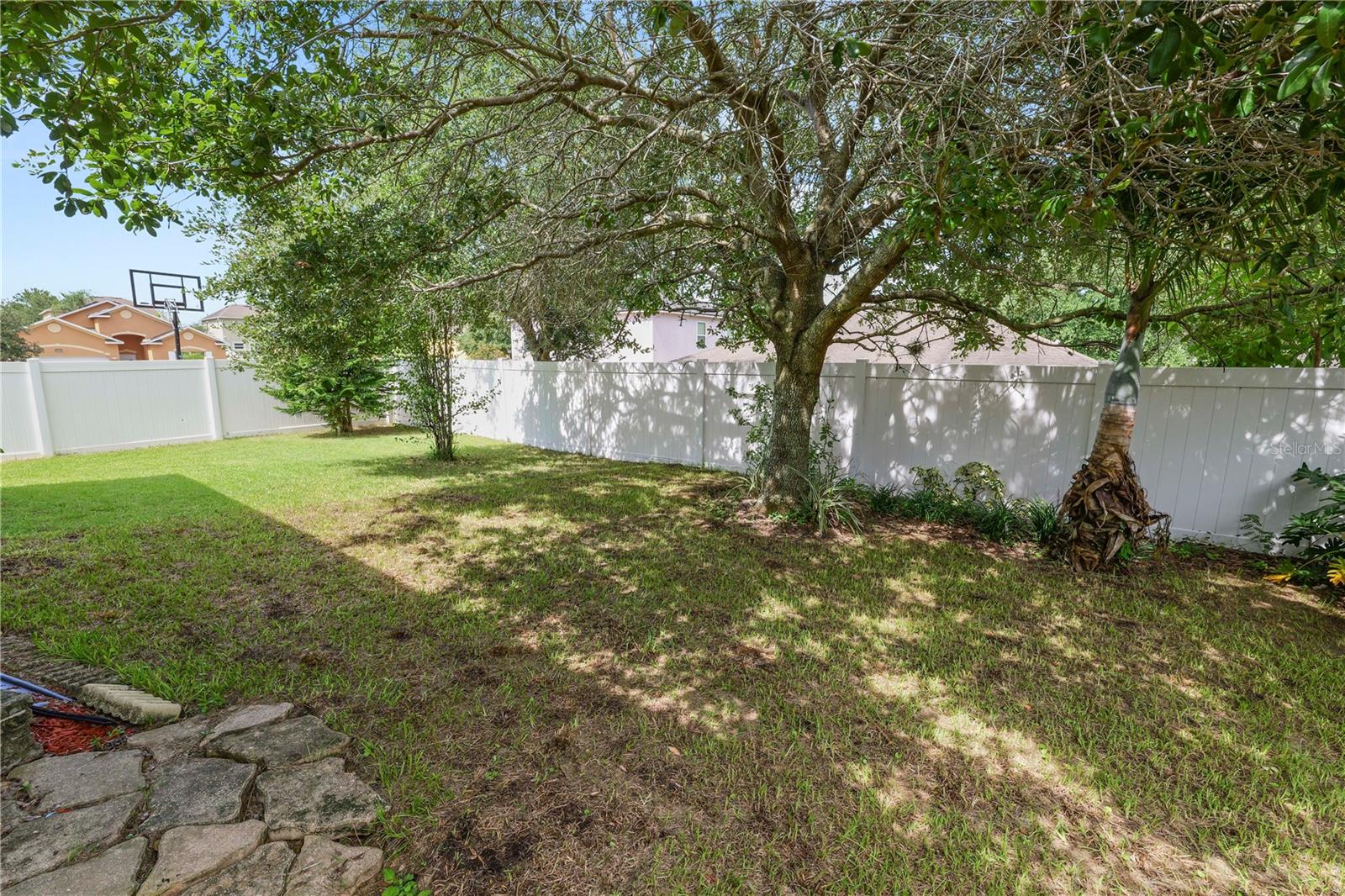 Image 34 of 38 For 613 Stonehaven Drive