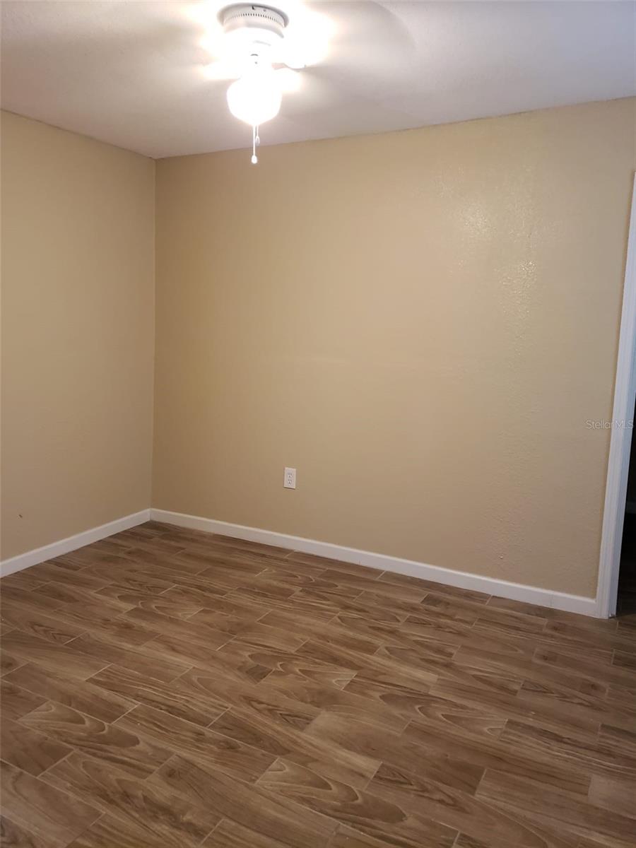 Image 8 of 11 For 1116 Texas Avenue 2