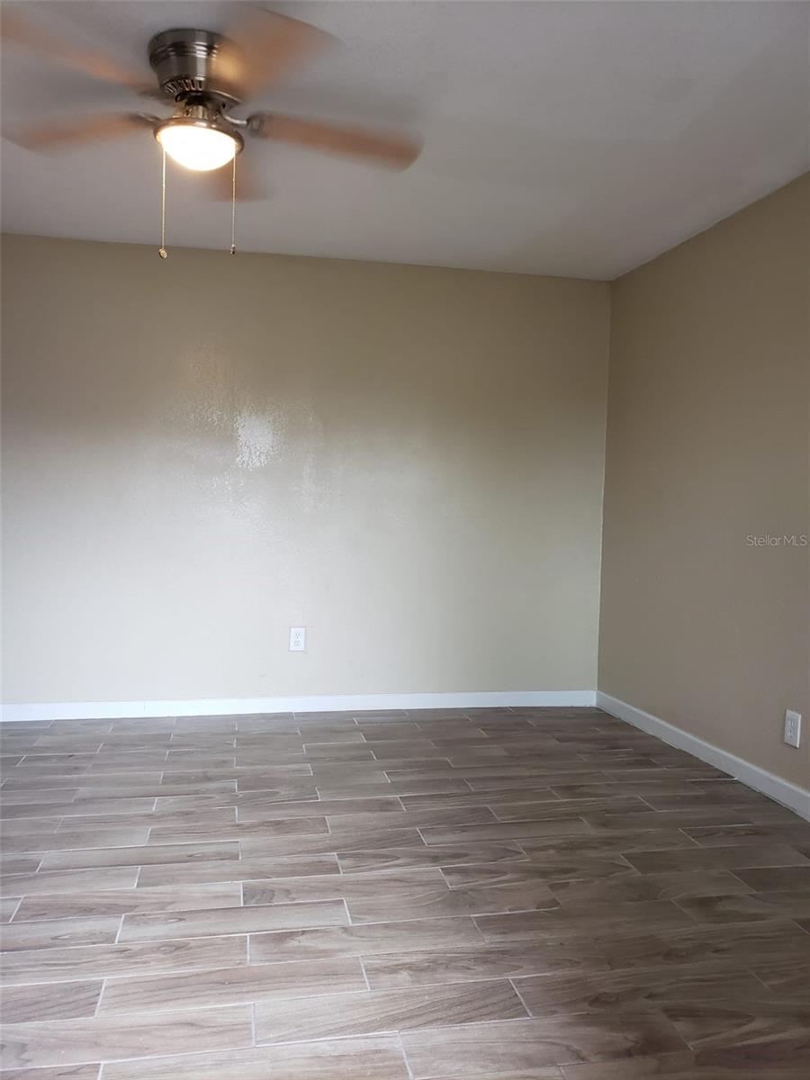 Image 9 of 11 For 1116 Texas Avenue 2