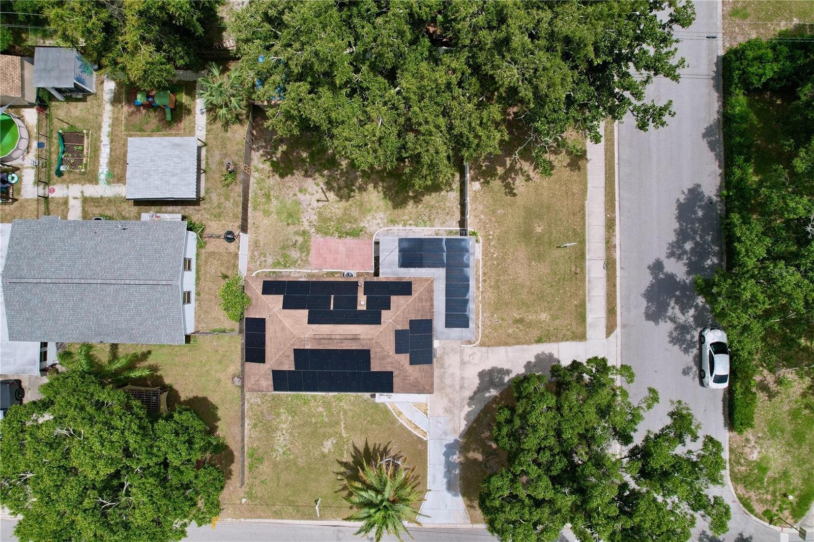 Image 13 of 70 For 1341 Sandy Lane