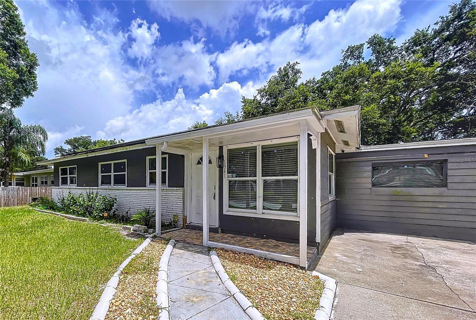 Image 16 of 70 For 1341 Sandy Lane