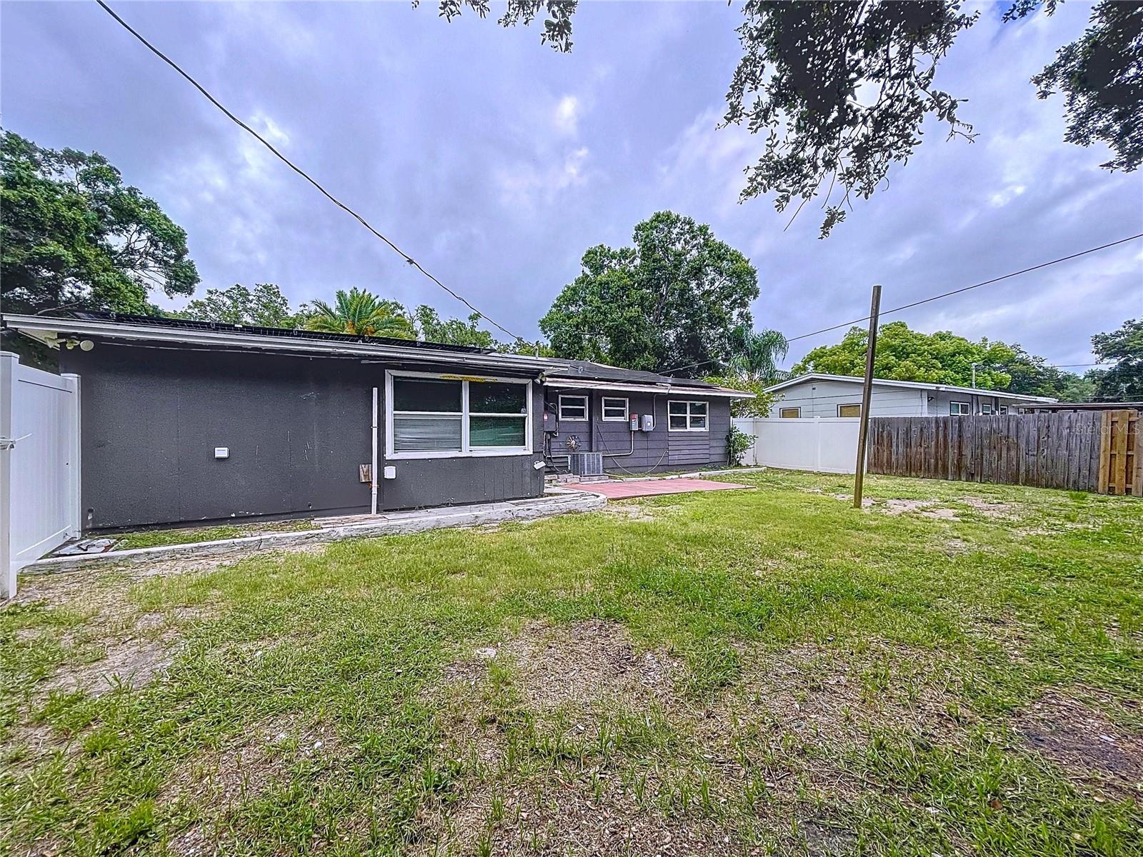 Image 6 of 70 For 1341 Sandy Lane