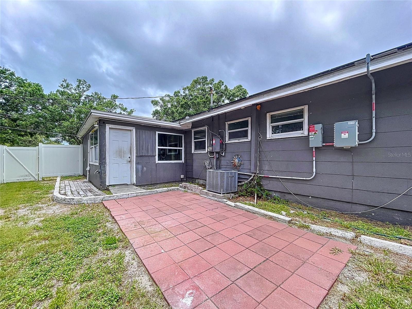 Image 7 of 70 For 1341 Sandy Lane