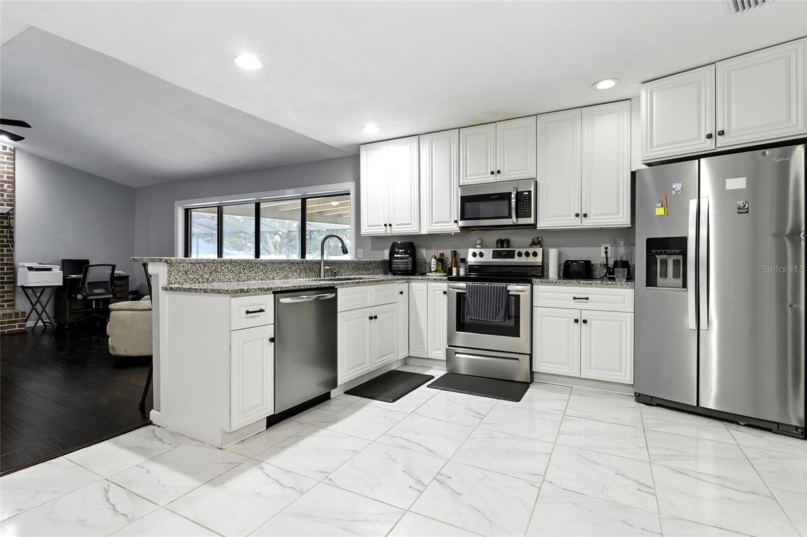 Image 10 of 48 For 709 Sagewood Drive
