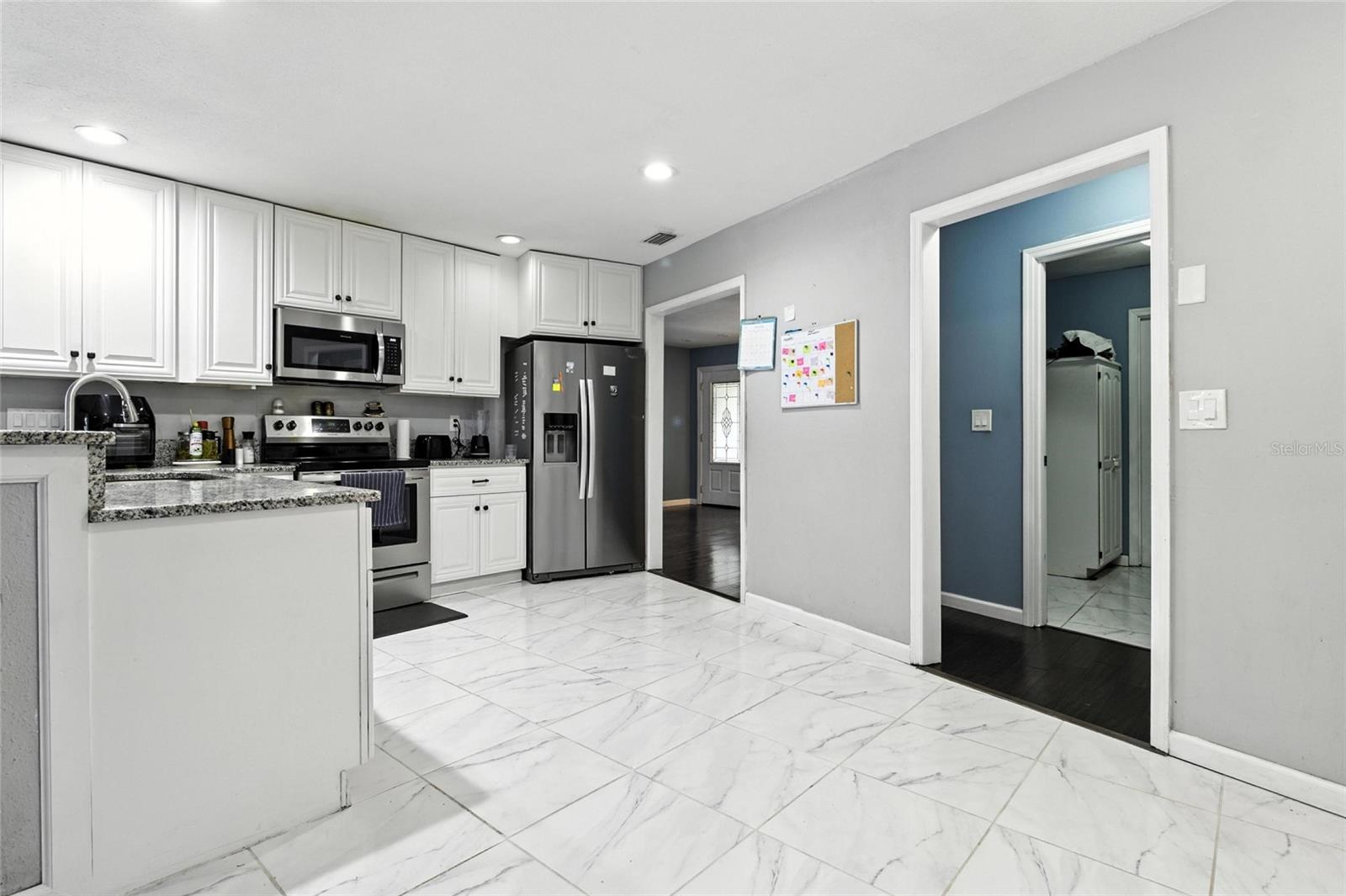 Image 11 of 48 For 709 Sagewood Drive