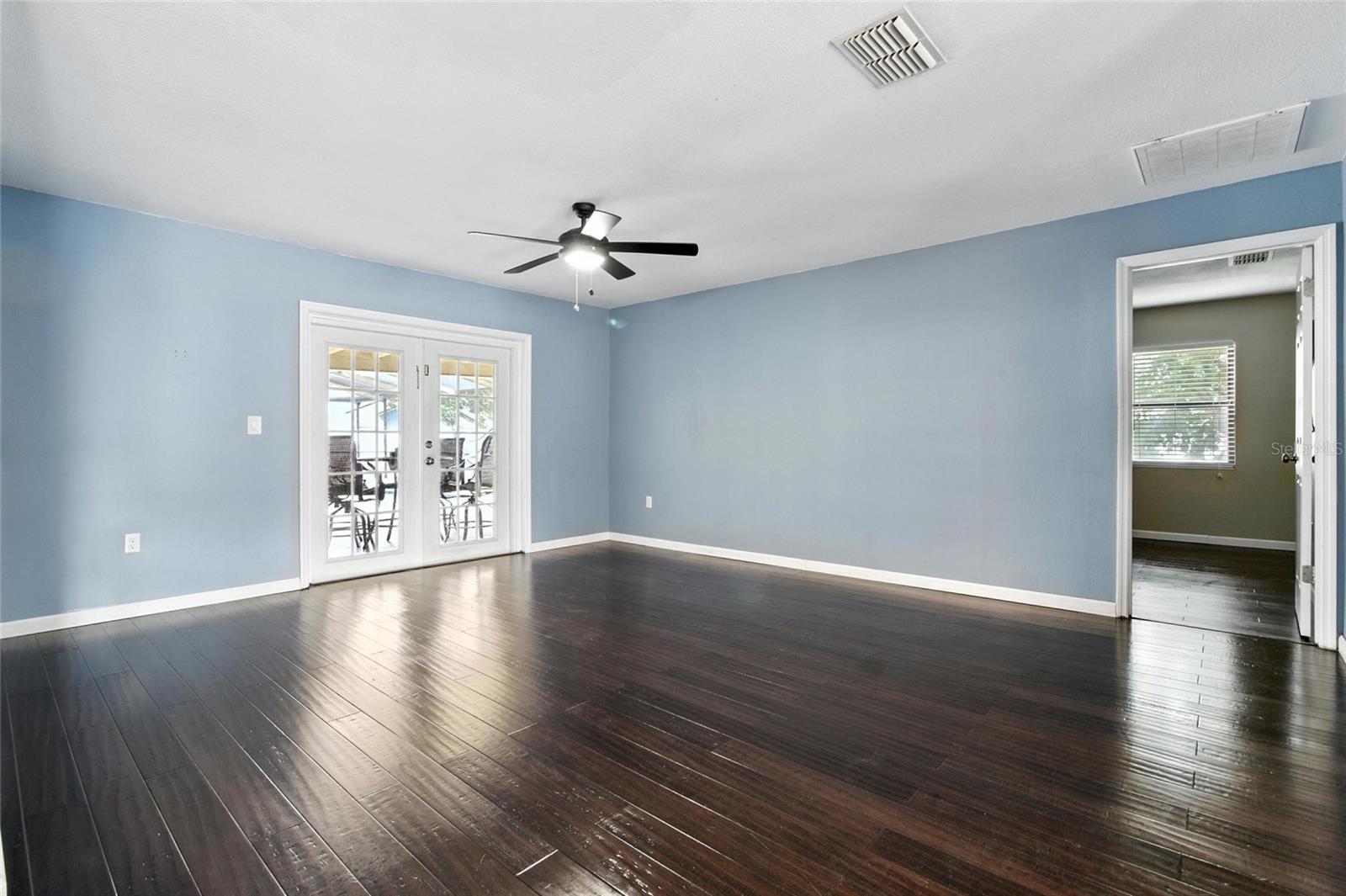 Image 8 of 48 For 709 Sagewood Drive