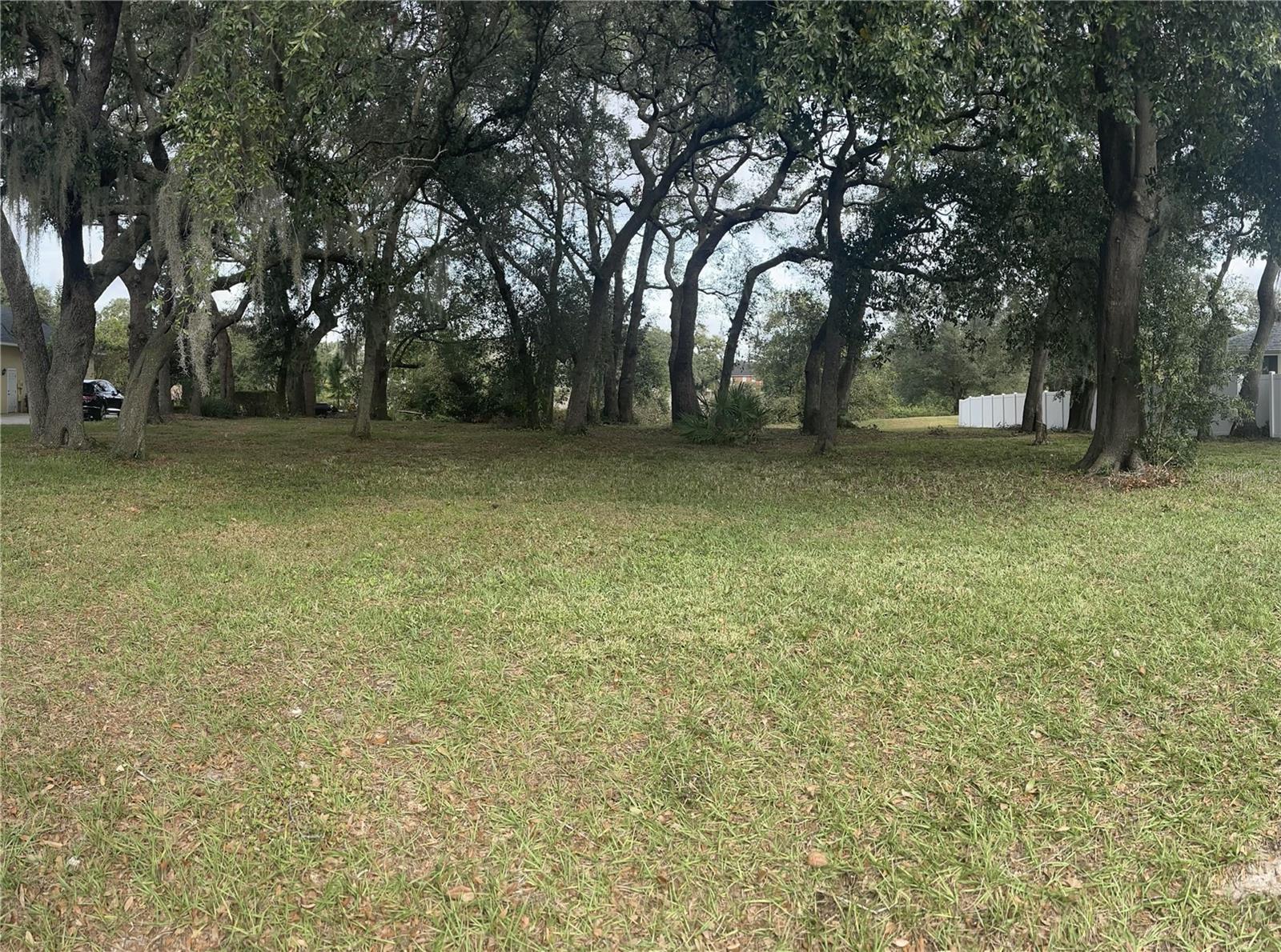 Details for 5142 Lake Deeson Woods Court, LAKELAND, FL 33805