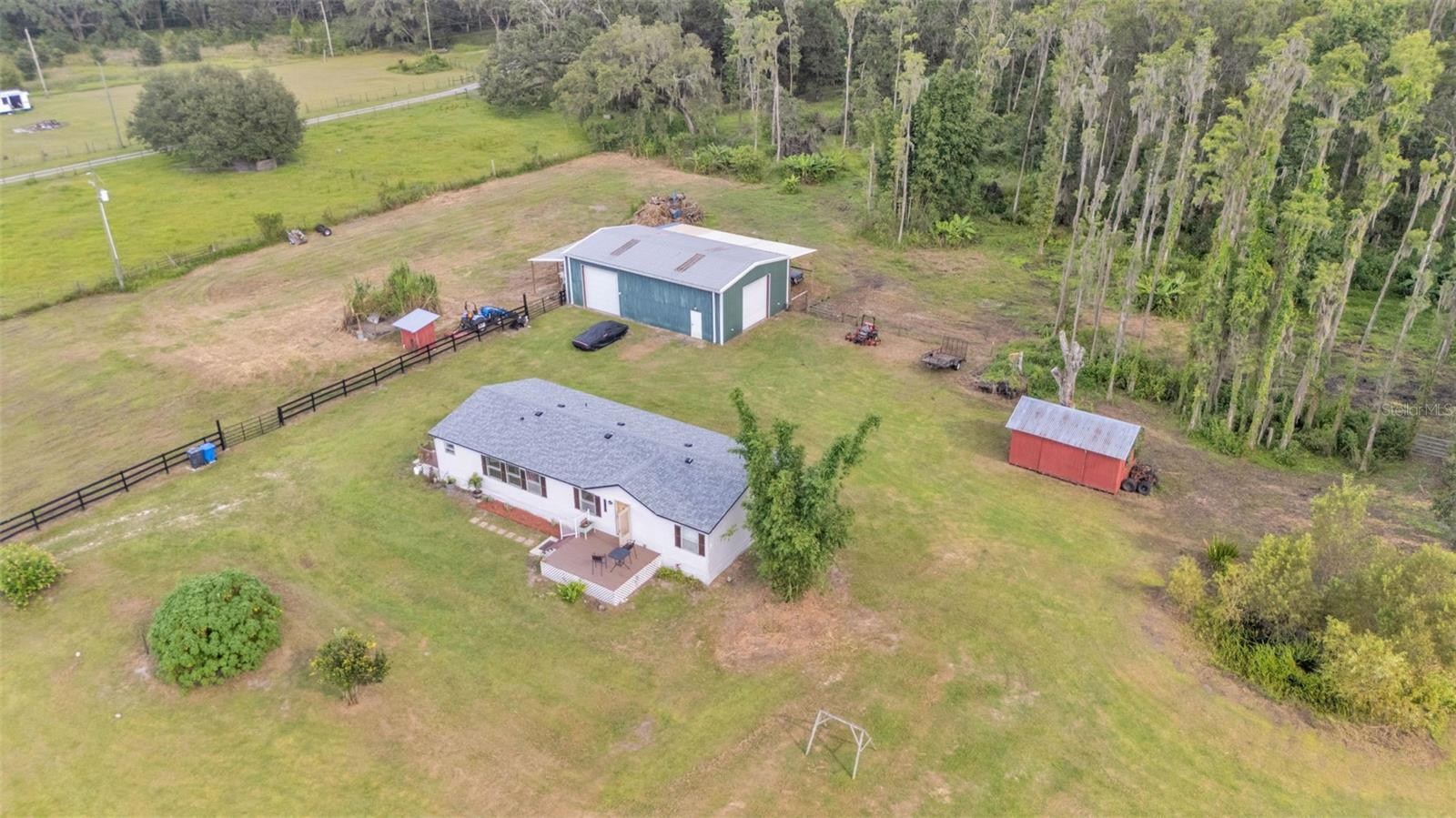 Image 3 of 52 For 309 Hunter Road