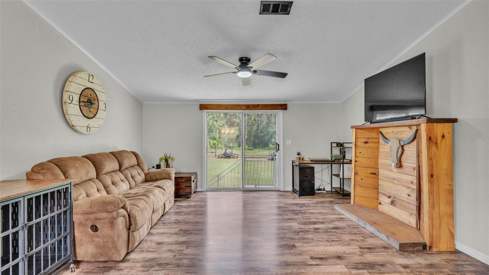 Image 9 of 52 For 309 Hunter Road