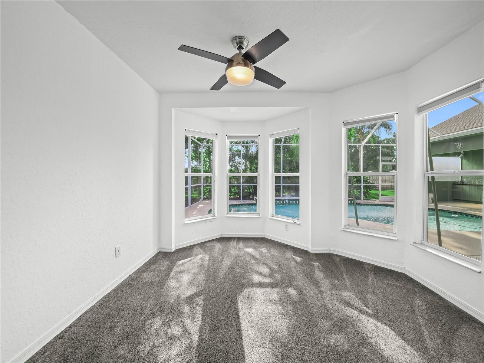 Listing photo id 18 for 3504 Kilmer Drive