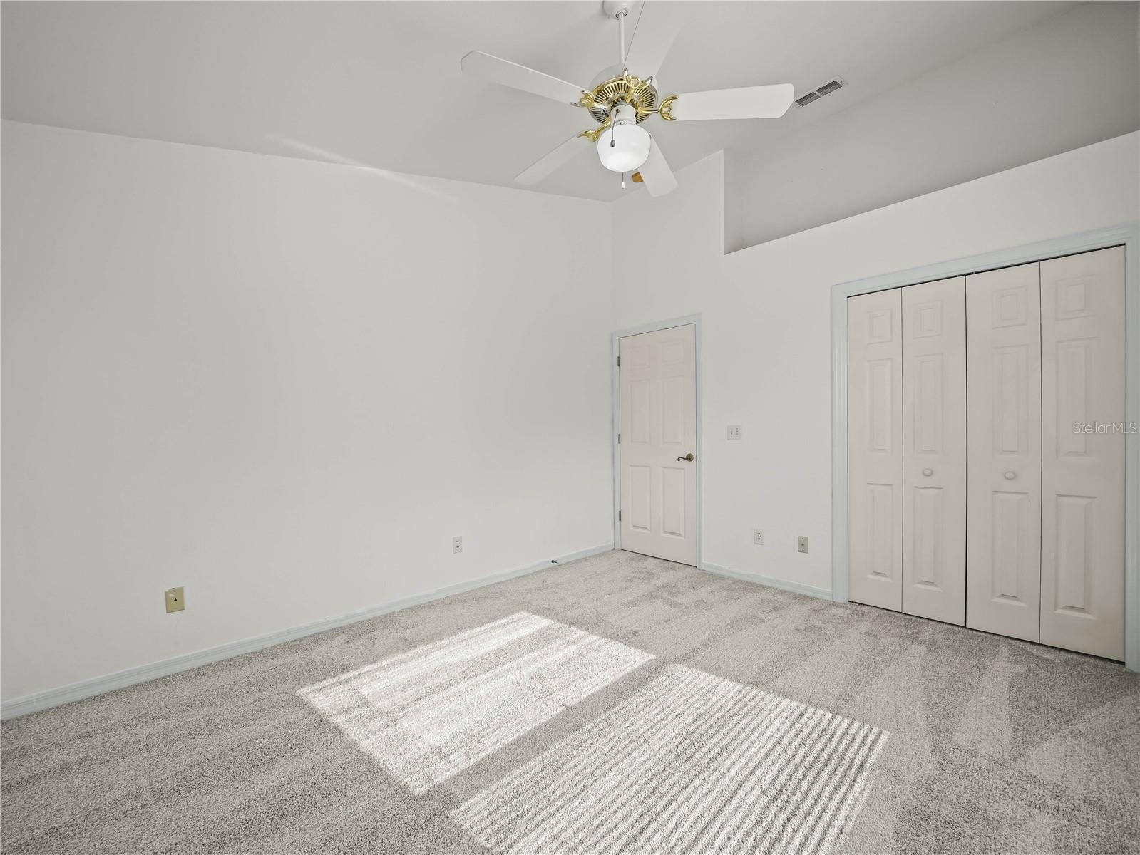 Listing photo id 23 for 3504 Kilmer Drive