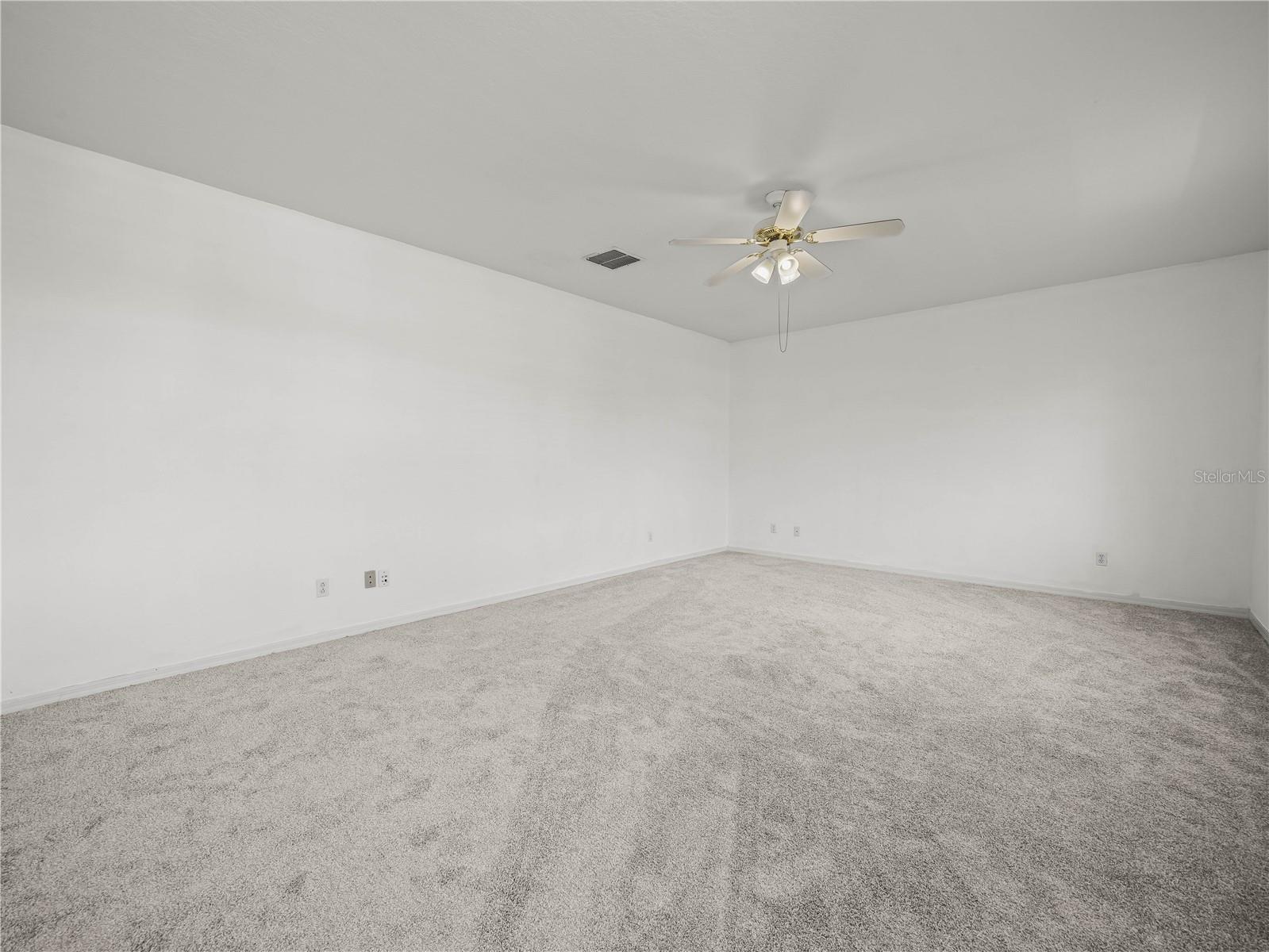 Listing photo id 30 for 3504 Kilmer Drive