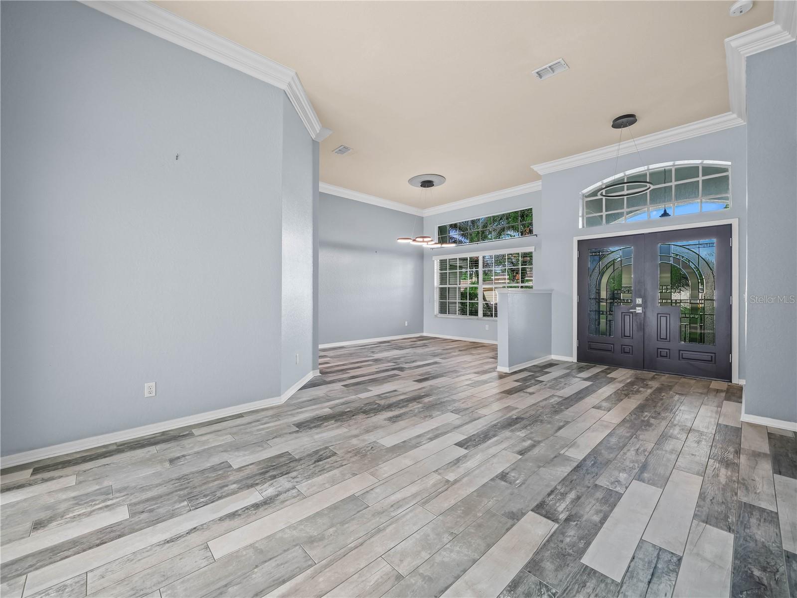 Listing photo id 3 for 3504 Kilmer Drive