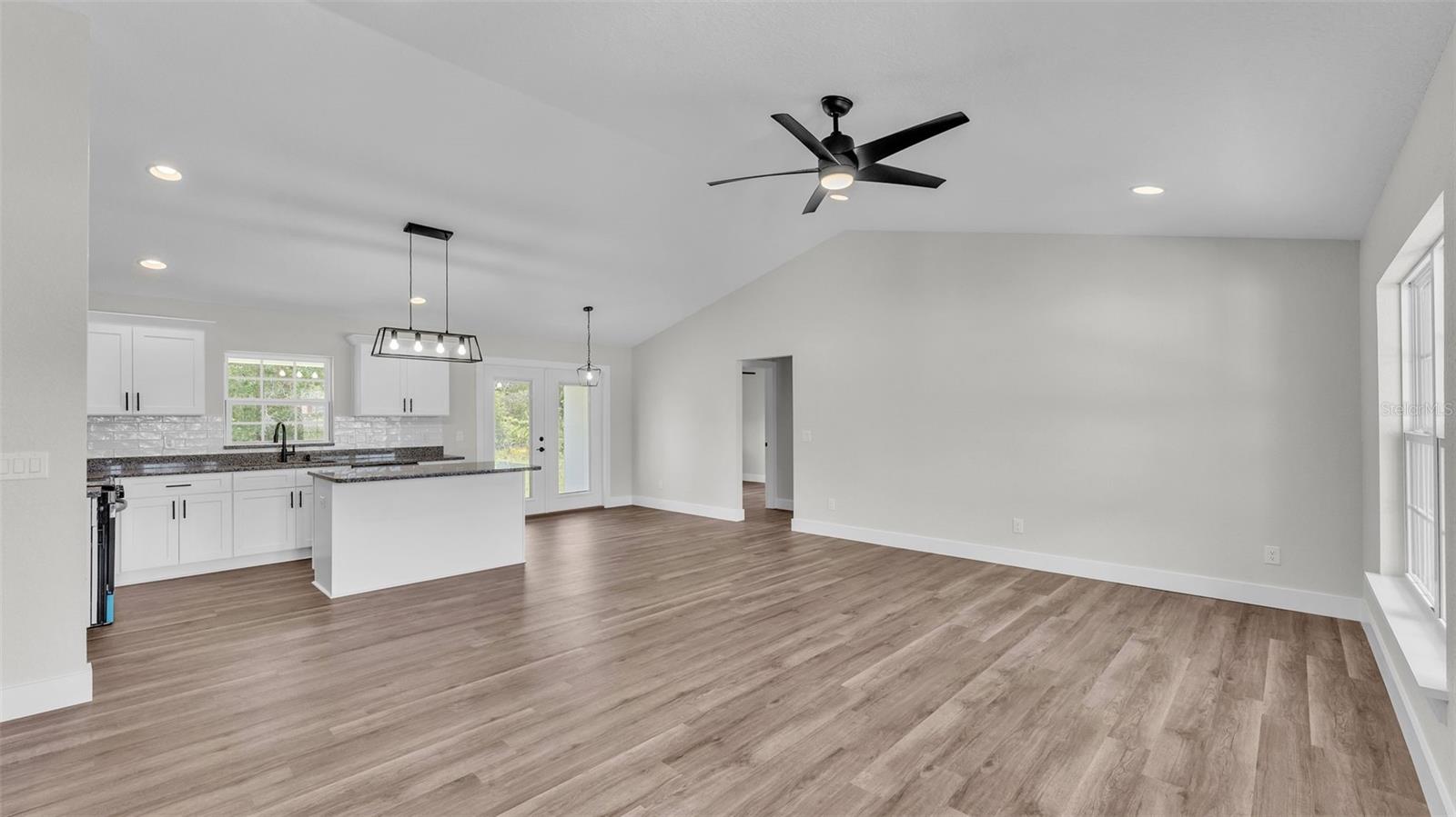 Image 3 of 44 For 4700 Cortez Boulevard