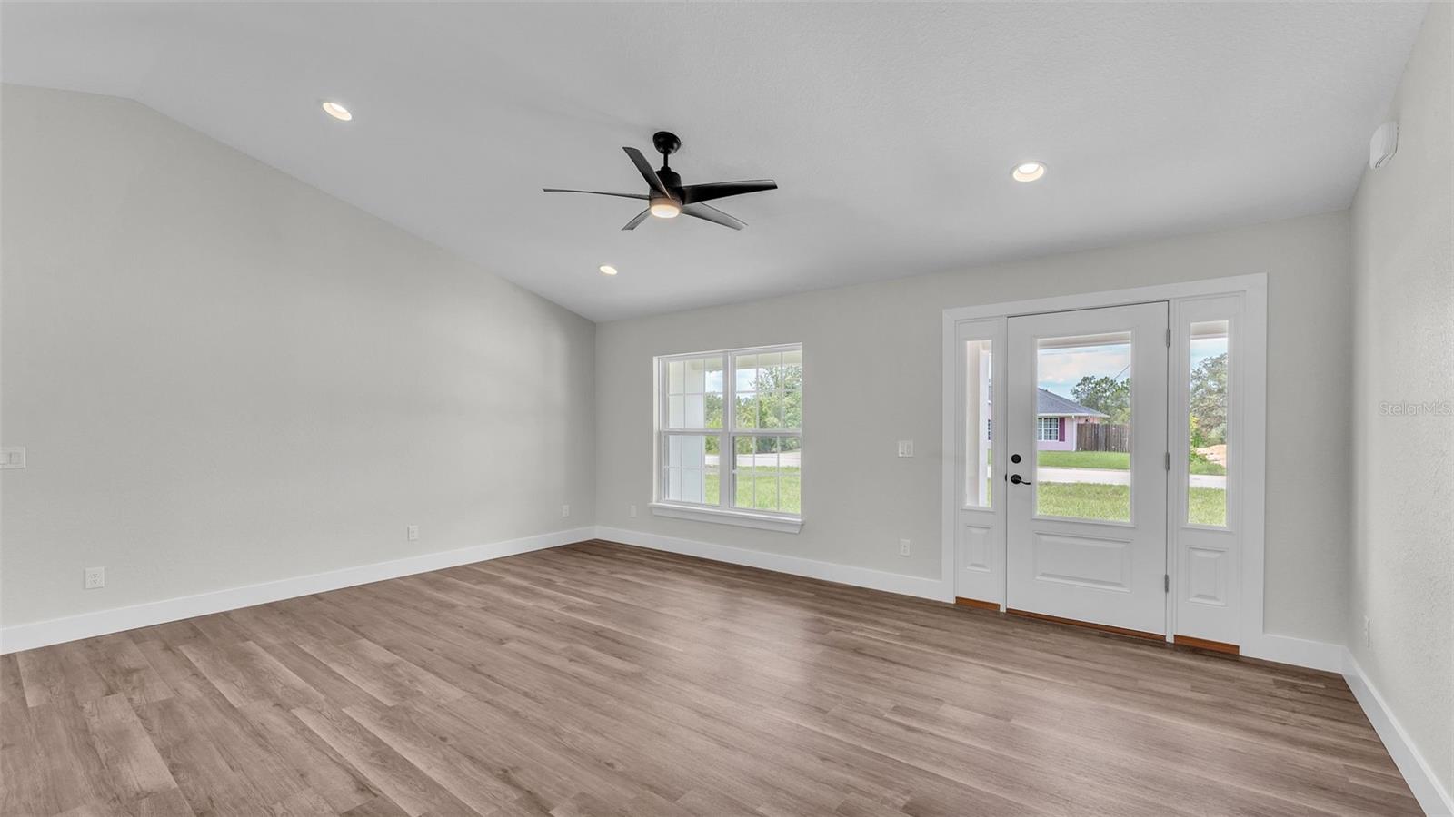 Image 4 of 44 For 4700 Cortez Boulevard