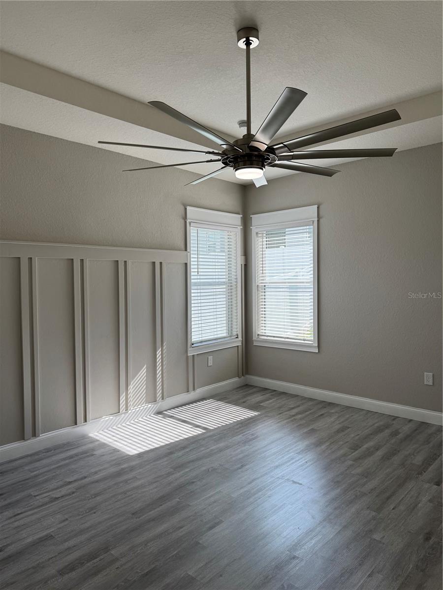 Image 25 of 63 For 5829 Valentino Way