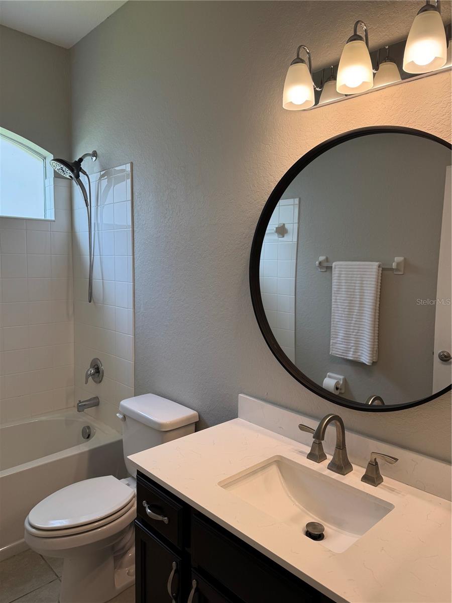 Image 42 of 63 For 5829 Valentino Way