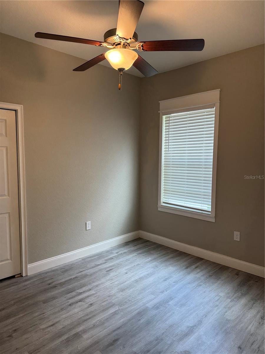 Image 43 of 63 For 5829 Valentino Way