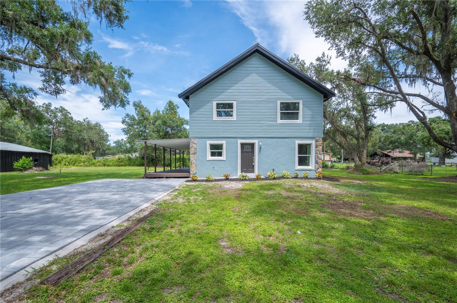 Image 30 of 41 For 4215 Glenoak Drive N