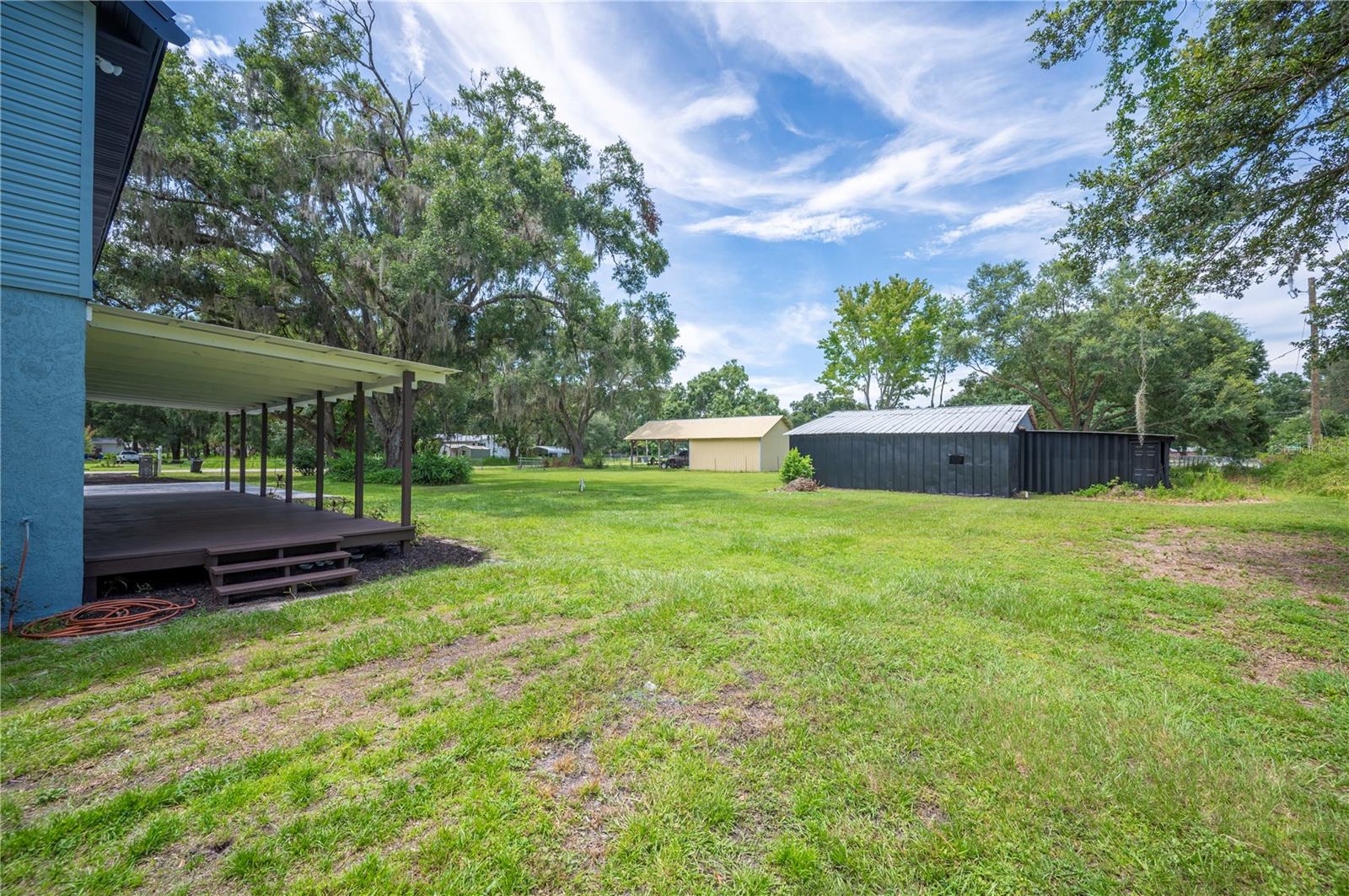 Image 34 of 41 For 4215 Glenoak Drive N