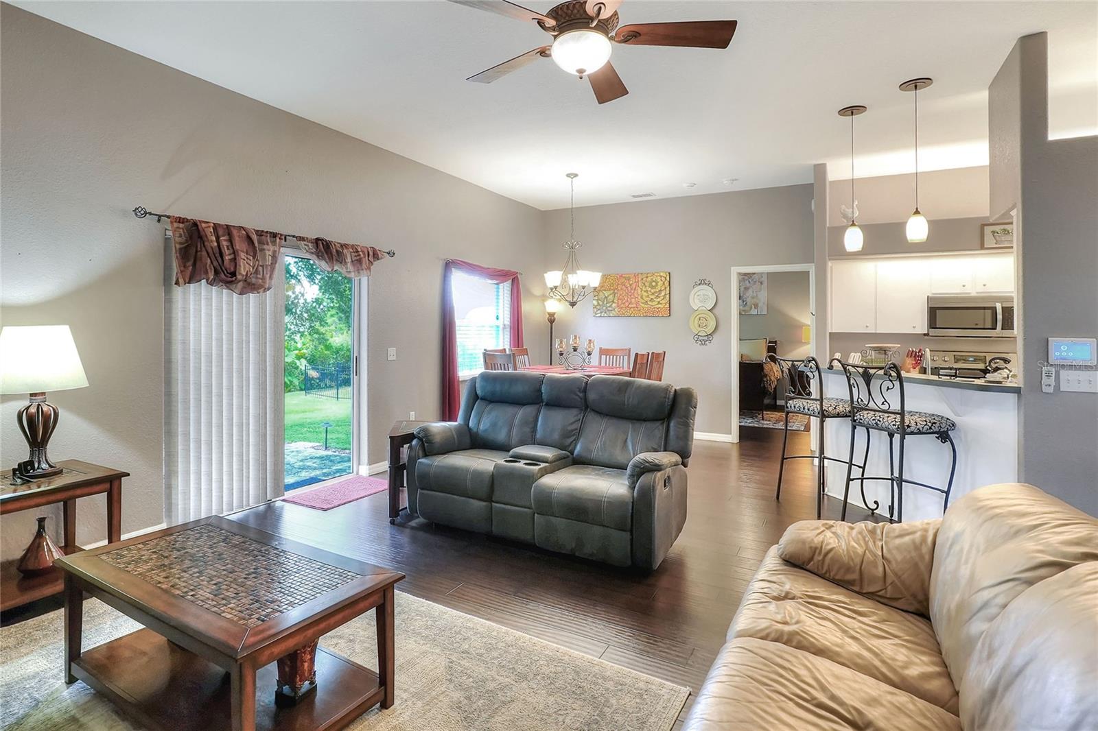 Image 11 of 47 For 1685 Kinsman Way
