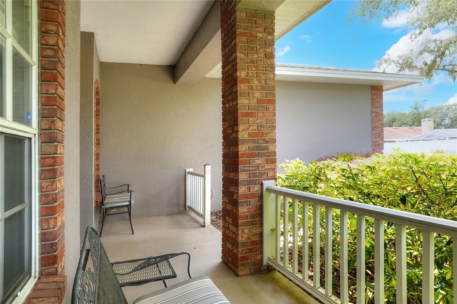 Image 5 of 47 For 1685 Kinsman Way