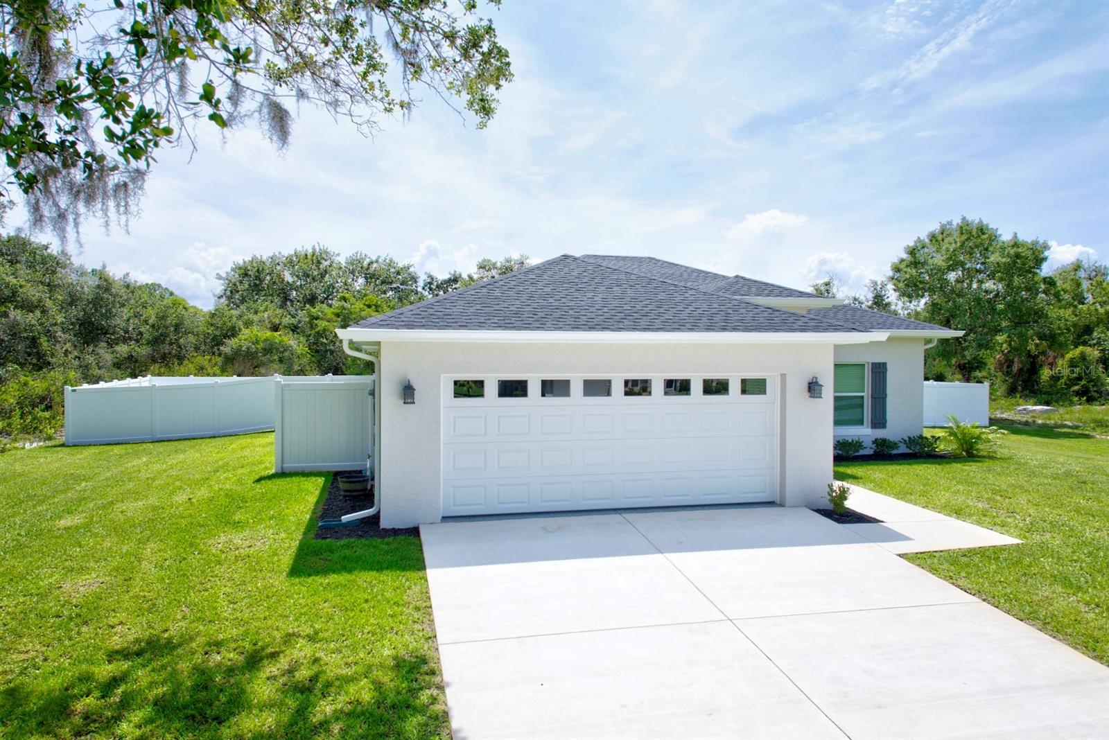 Image 2 of 40 For 2724 Duane Palmer Boulevard