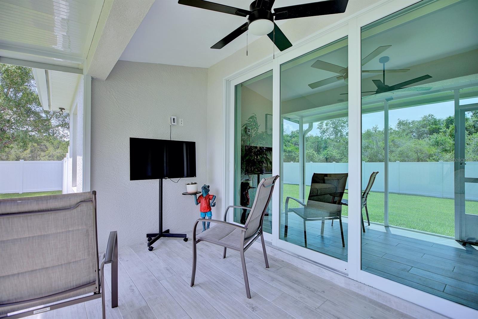 Image 30 of 40 For 2724 Duane Palmer Boulevard