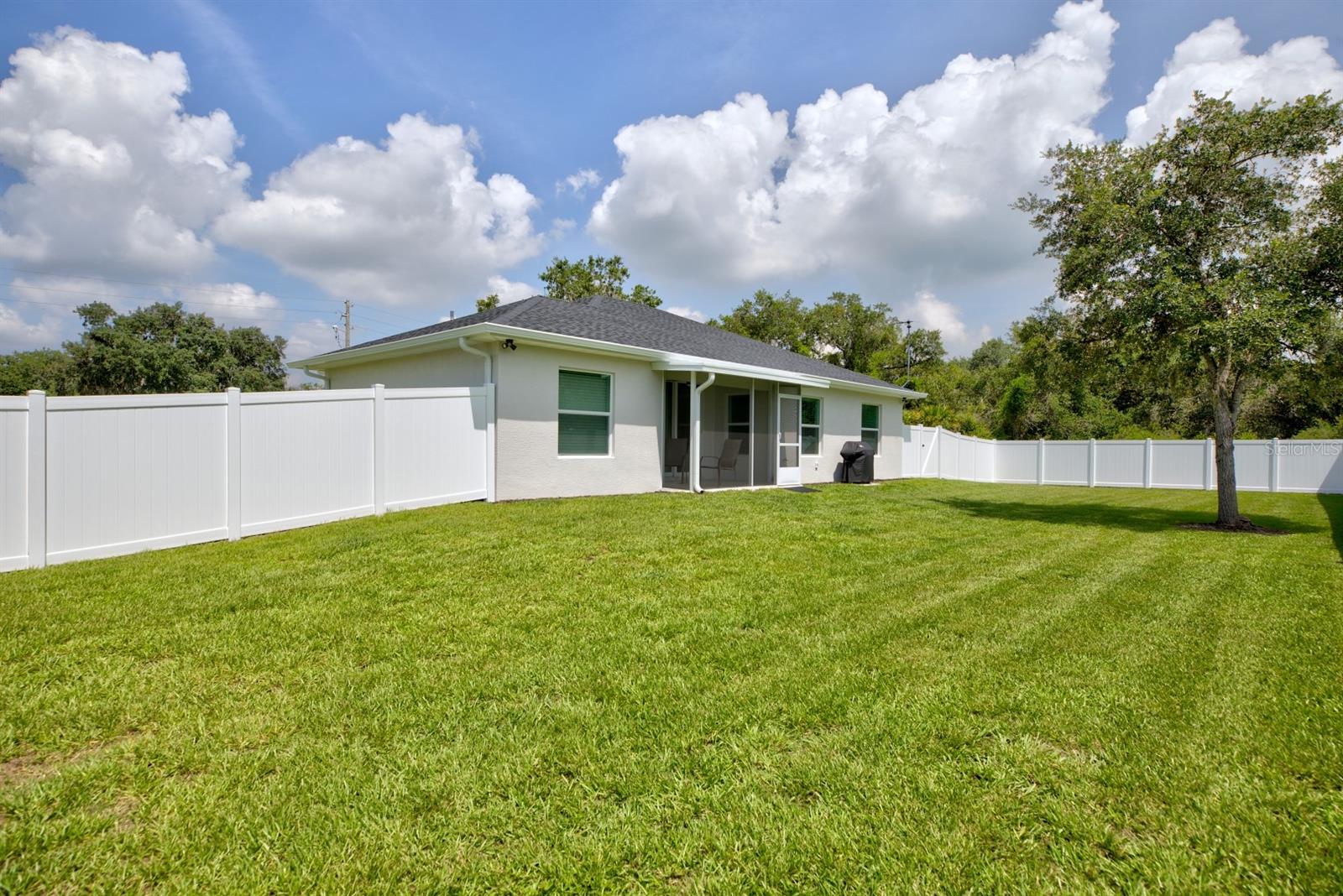 Image 31 of 40 For 2724 Duane Palmer Boulevard