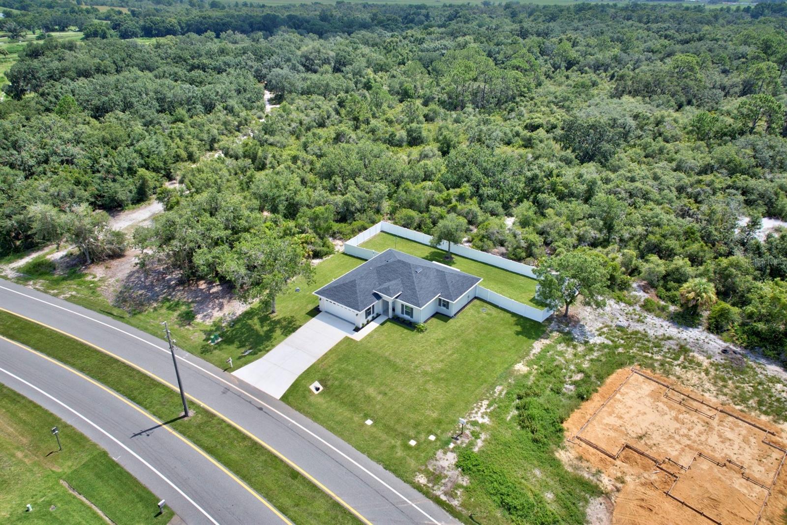 Image 34 of 40 For 2724 Duane Palmer Boulevard