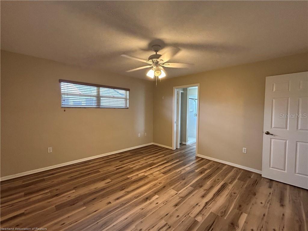 Image 21 of 45 For 6315 Columbus Boulevard